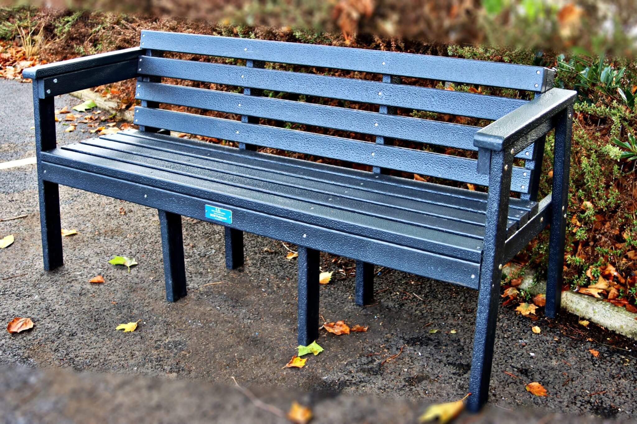 What Is Recycled Plastic Furniture? DCW